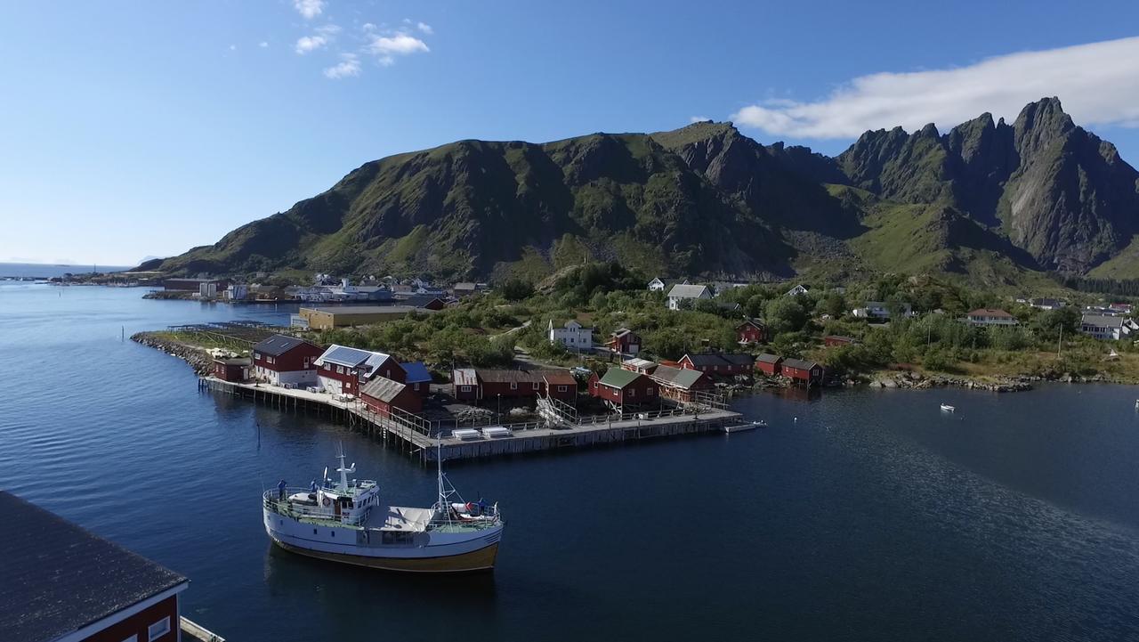 Hattvika Lodge Ballstad Bagian luar foto